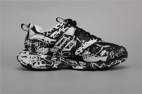 BLCG 2030-34 Black & White Graffiti